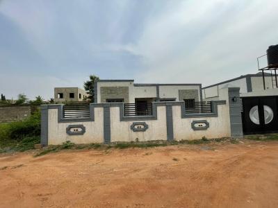 3 Bedroom House @ Oyarifa, Oyarifa, La Nkwantanang Madina Municipal, Accra, Townhouse for Sale