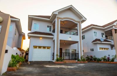 4 Bedroom Townhouse in a Gated Community, Cantonments, Accra, Detached Duplex for Rent