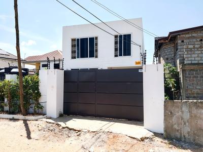 Executive 3 Bedrooms, East Legon Hills, East Legon, Accra, House for Rent