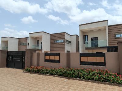 4 Bedrooms. ( Gated Homes / Houses), Buokrom,gated Homes/ Houses, Kumasi Metropolitan, Ashanti, House for Sale
