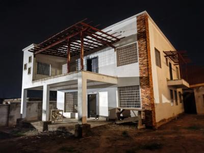 4 Bedrooms, Kwamo, on Tech Ejisu Road., Kumasi Metropolitan, Ashanti, House for Sale