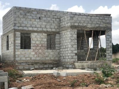 Uncompleted 3 Bedroom in a Good Location., Abokobi Lorry Station, Abokobi, Ga East Municipal, Accra, Detached Bungalow for Sale