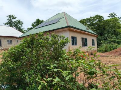 2 Bedrooms   ( Plot Size Is 100*80) Ft., Nyinahin, Kumasi Bibiani Road., Atwima Mponua, Ashanti, House for Sale