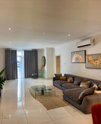 Furnished 3 Bedroom Apartment with Staff Quarters and Swimming Pool, Cantonments, Accra, Apartment for Rent