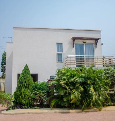 4 Bedroom Townhouse in a Gated Community with Pool and Fitness Center, Bush Road, Tse Addo, Accra, Detached Duplex for Rent