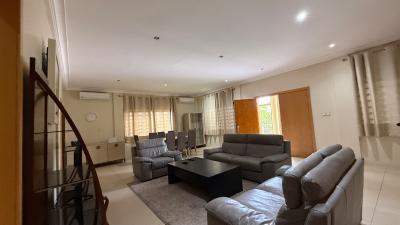 Furnished 4 Bed Duplex with Staff Room in a Gated Community with Pool, Cantonments, Accra, Semi-detached Duplex for Rent