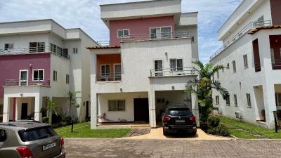 4 Bedroom Townhouse with Staff Quarters in a Gated Community, Cantonments, Accra, Townhouse for Rent