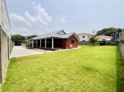 Detached 4 Bedroom Bungalow with Staff Quarters, North Ridge, Accra, Detached Bungalow for Rent