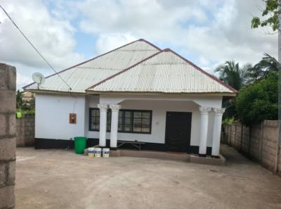 3 Bedrooms, Buoho Sasa, Kumasi Metropolitan, Ashanti, House for Sale
