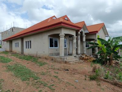 4 Bedrooms, Asuofia Kokoben, Near Owhim Amanfrom., Kumasi Metropolitan, Ashanti, House for Sale