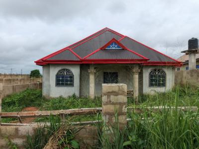 4 Bedrooms, Santasi Nkoransa, Kumasi Metropolitan, Ashanti, House for Sale