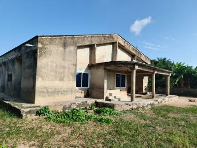 4 Bedrooms, Duase New Site, Near Buokrom, Kumasi Airport., Kumasi Metropolitan, Ashanti, House for Sale