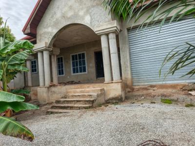 5 Bedrooms, Santasi Nkoransa, Kumasi Metropolitan, Ashanti, House for Sale