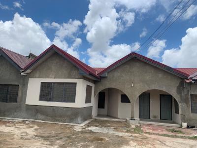 Single Room S/c @ Christian Village, Ga East Municipal, Accra, Apartment for Rent