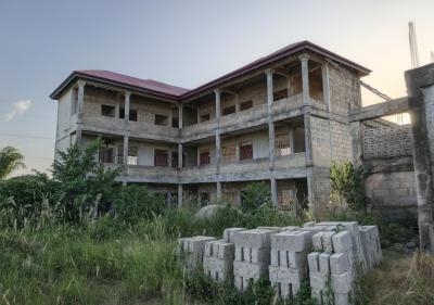 11 Bedrooms House, Adesina, on Kenyasi Abrem Road, Kumasi Metropolitan, Ashanti, House for Sale