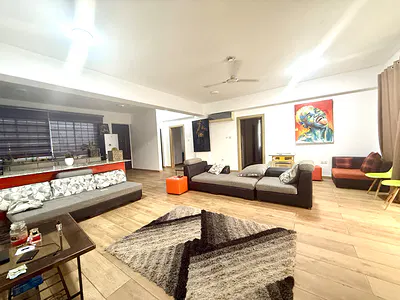 Furnished 2 Bedroom Apartment