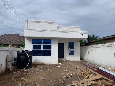 2 Bedroom House, Oyarifa, La Nkwantanang Madina Municipal, Accra, Detached Bungalow for Sale