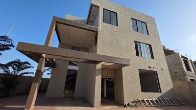 3 Bedroom House at Cantonment, Cantonment, Accra Metropolitan, Accra, House for Sale