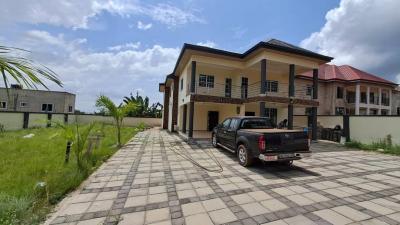 Executive Fully Furnished 5-bedroom House, Kumasi Metropolitan, Ashanti, House for Sale