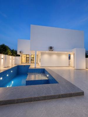 Executive Newly Built 5 Bedrooms, Adjiringanor, East Legon, Accra, House for Sale