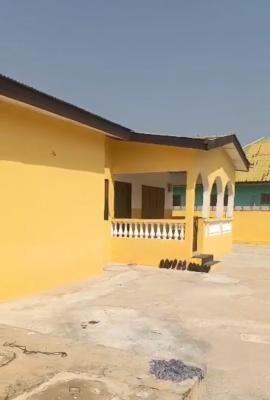 2 Bedroom House, Opeikuma, Kasoa, Awutu-senya East, Central Region, Detached Bungalow for Sale