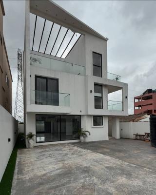 Executive 4-Bedroom House with Staff Quarters -- East Legon, Adjiringan