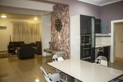 3 Bedroom Apartment with Swimming Pool