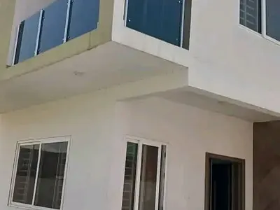 Executive 3-Bedroom Home+bq