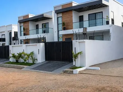 Executive Furnished 4 Bedrooms