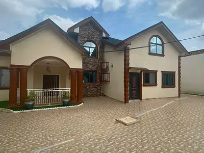 5 Bedroom Furnished House Oyarifa