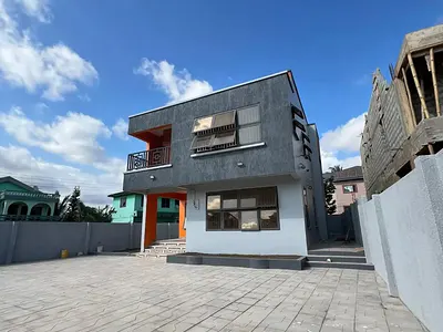 4-Bedroom House -- Agbogba