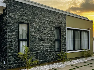 Luxury 2 Bedroom Furnished Apartment