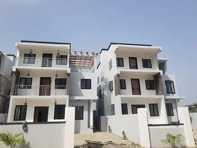 Detached 4 Bedroom Duplex in a Gated Community