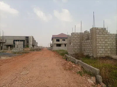 Strategic Land Location Awaits You