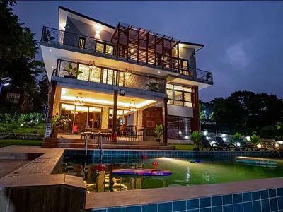 A Romantic Studio Retreat in Aburi -- Perfect for Honeymoons & Getaways