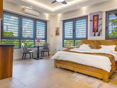 A Romantic Studio Retreat -- Perfect for Honeymoons & Getaways — Aburi, Near Botanical Gardens, Aburi, Akuapim South Municipal, Eastern Region