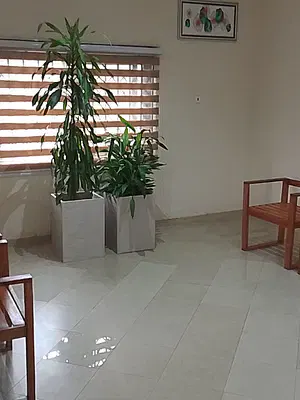 28 SQM Executive Ensuite Offices to Let - Pay Quarterly