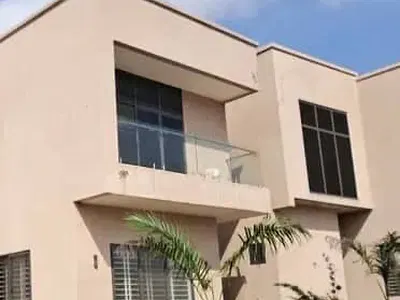 Oyarifa 4 Bedrooms House