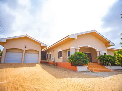 Executive 4 Bedroom