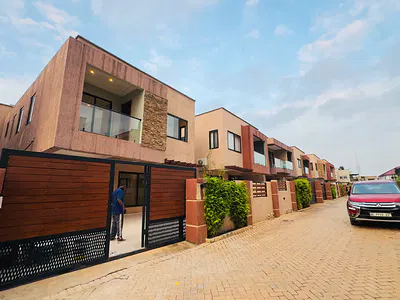 Executive 4 Bedroom