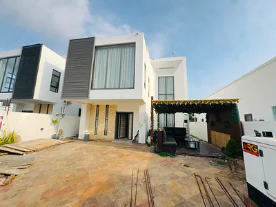 Executive Fully Furnished 4 Bedroom