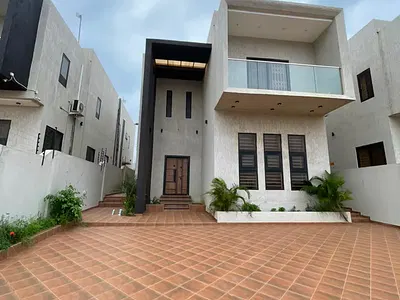 Executive 4 Bedrooms