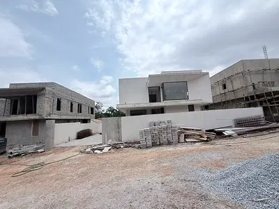 Newly Modern 4-Bedroom House