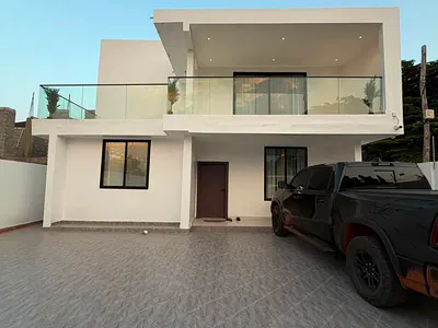 Executive 4 Bedroom