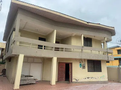 5 Bedrooms