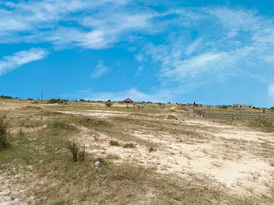 Special Plots Designed for Family Homes