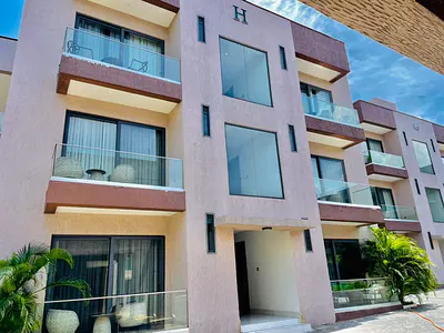 Luxury 3 Bedroom Fully Furnished Apartment