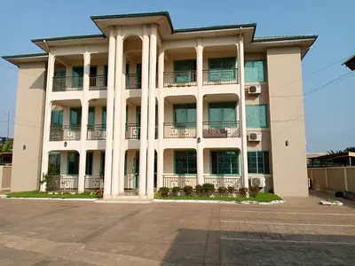 3 Bedroom Apartment Madina New Road