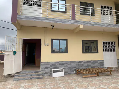 Chamber and Hall Apt@agbogba