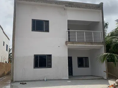 5bedroom House@ Haatso